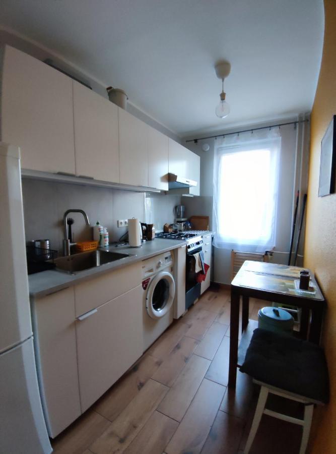 U Cioci Lutki Urocze Mieszkanie Z Balkonem Krakau Exterior foto